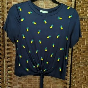 🆕 Pineapple Print Navy Blue Tied Crop Top Size S